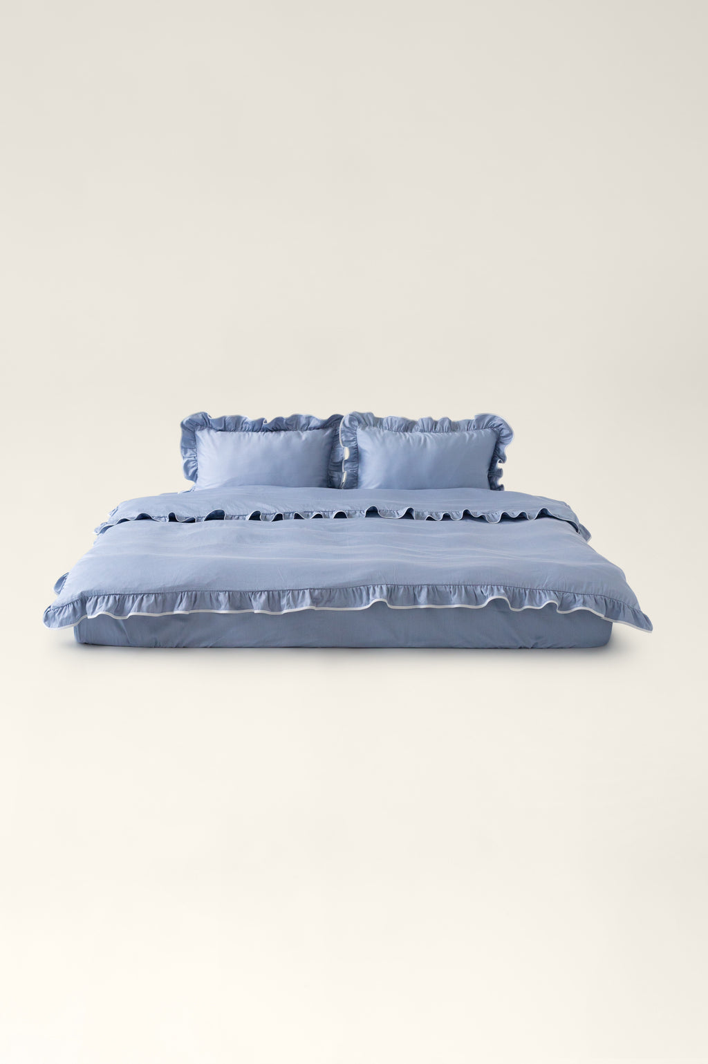 Ruffle satin bedding set – Delphi