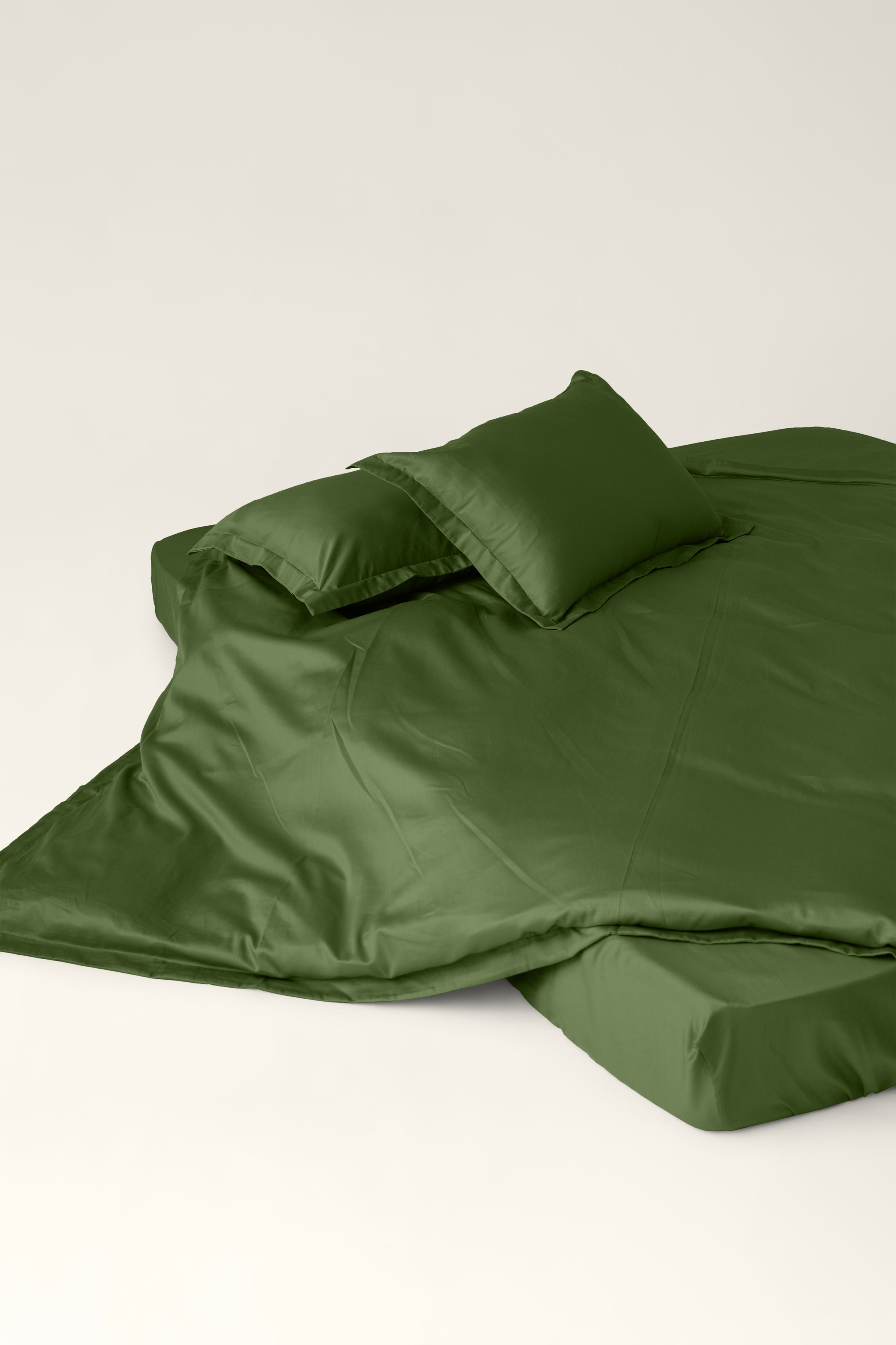 Satin bedding Eden