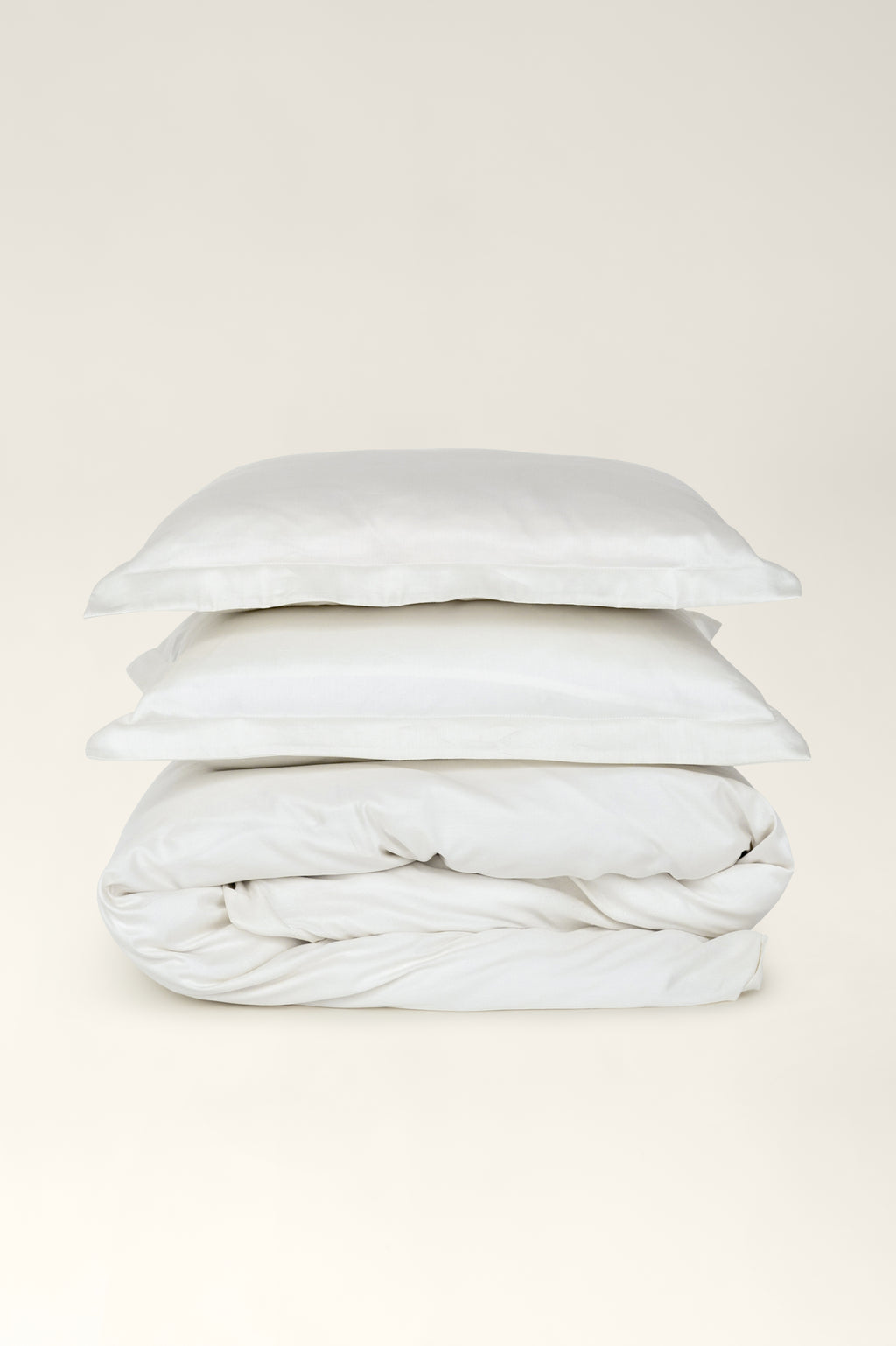 Satin bedding Ivory