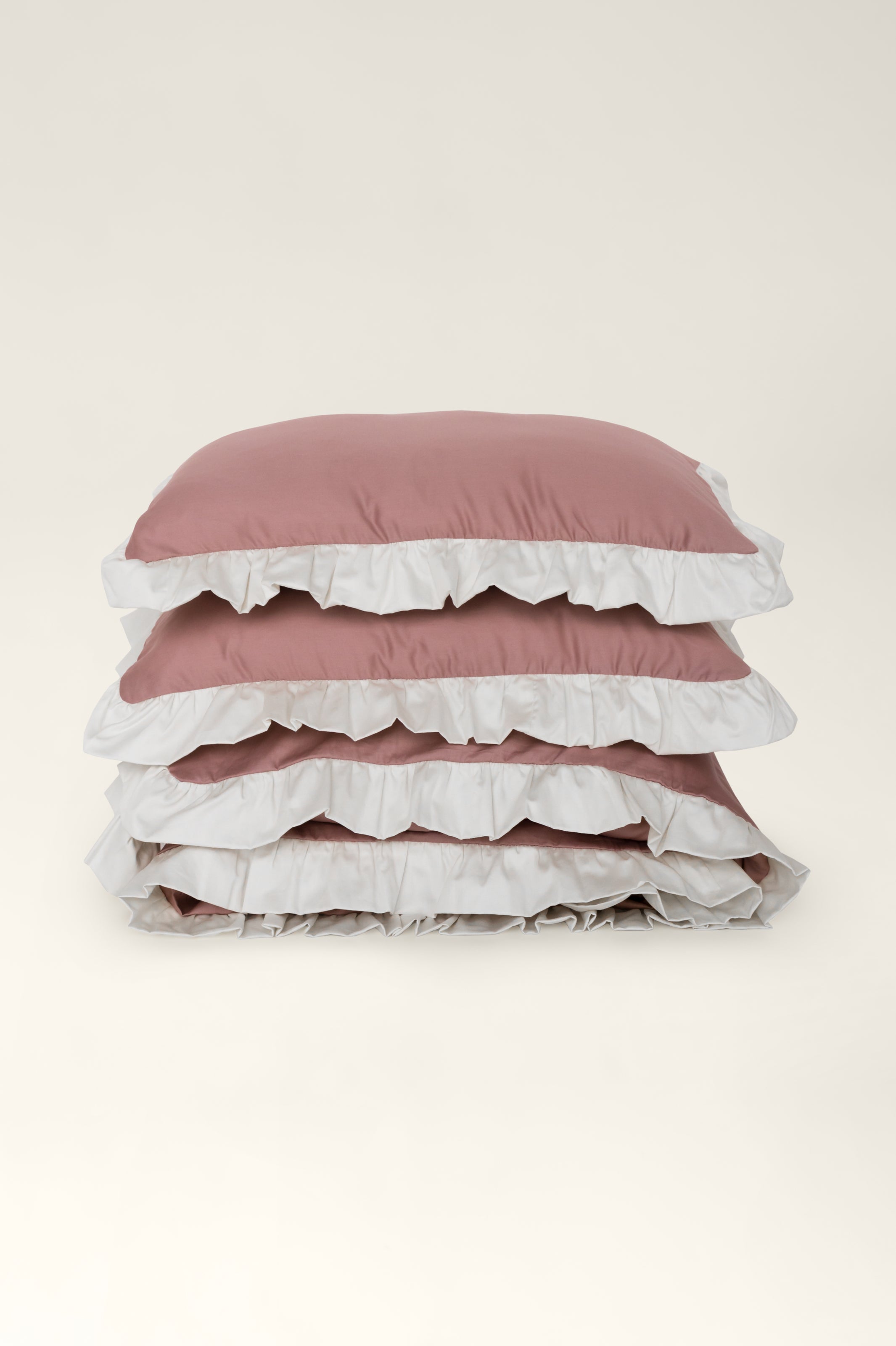Chambery ruffled satin pillowcases