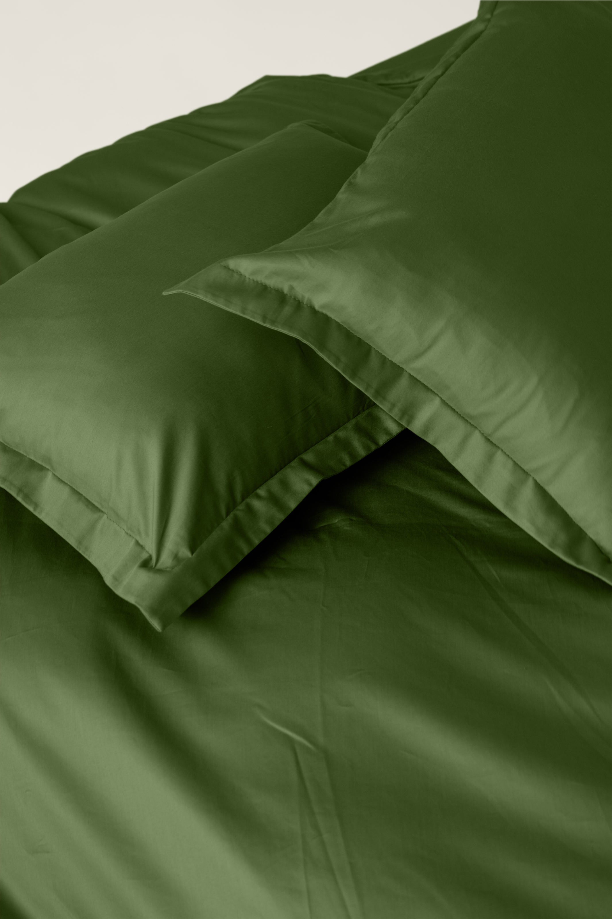 Satin bedding Eden