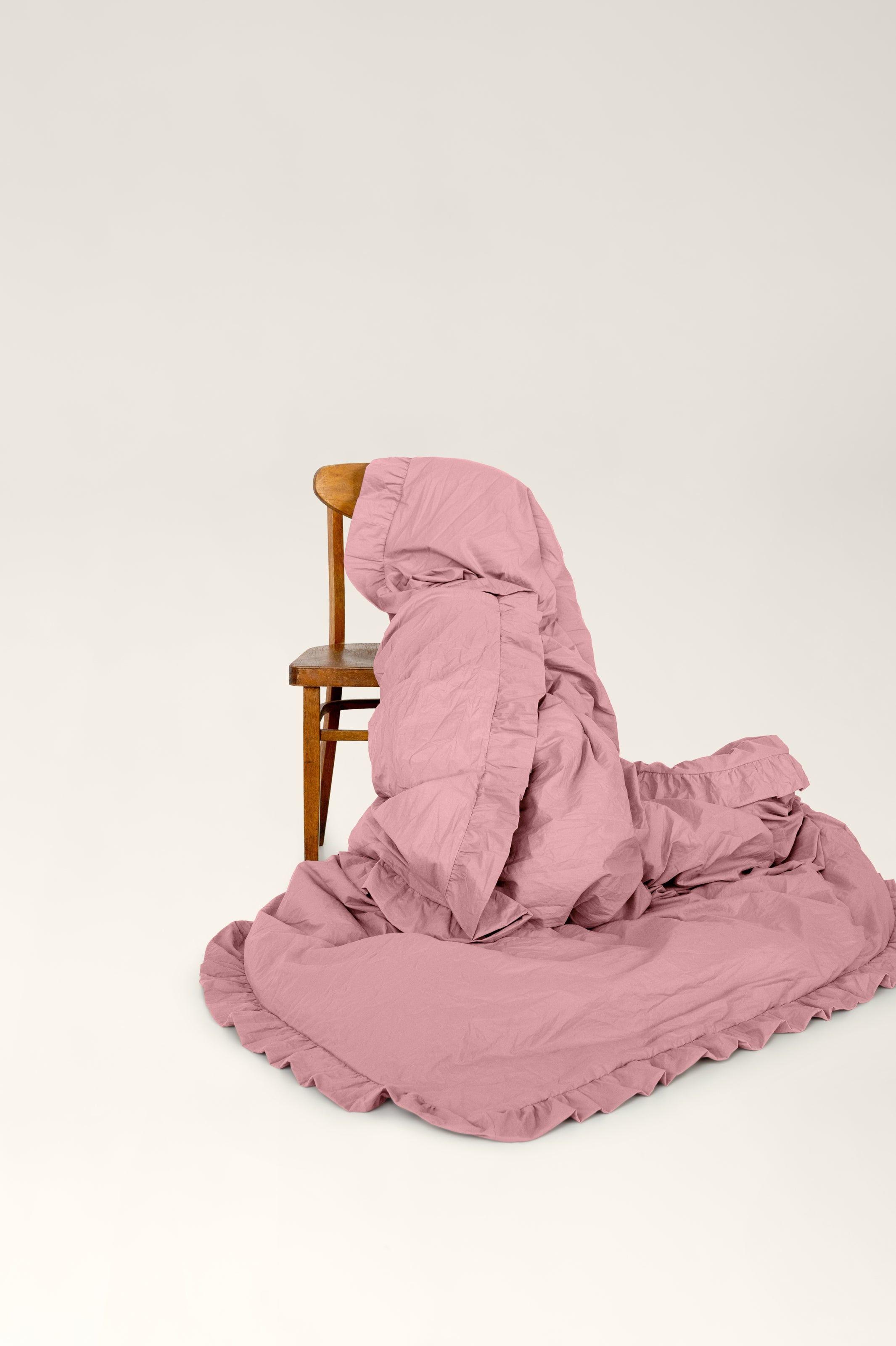 Washed cotton ruffle bedding Strawberry pink