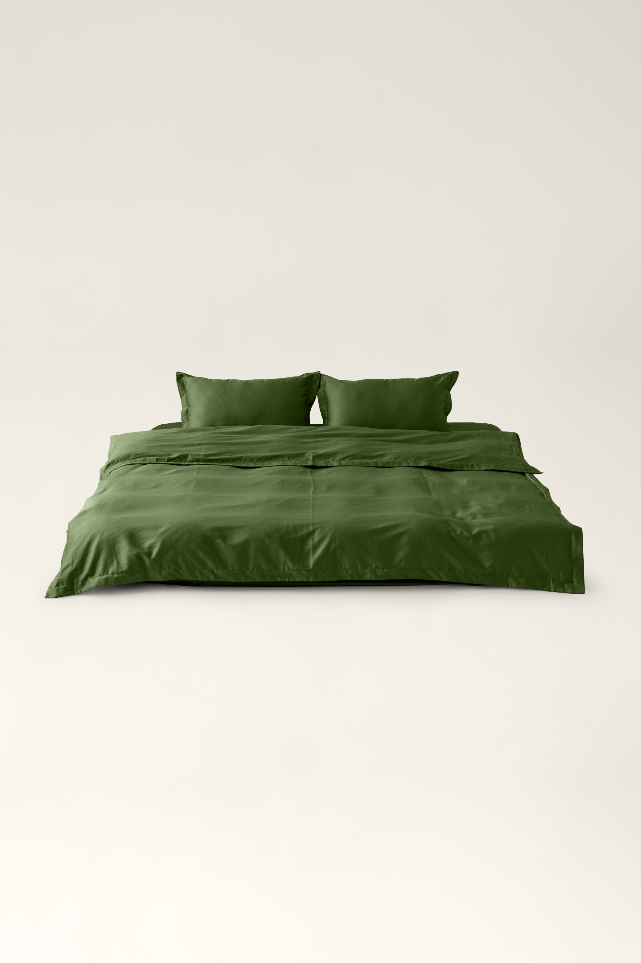 Satin bedding Eden