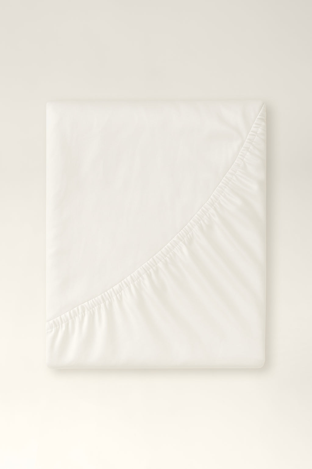Satin bedding with ruffles Savoy