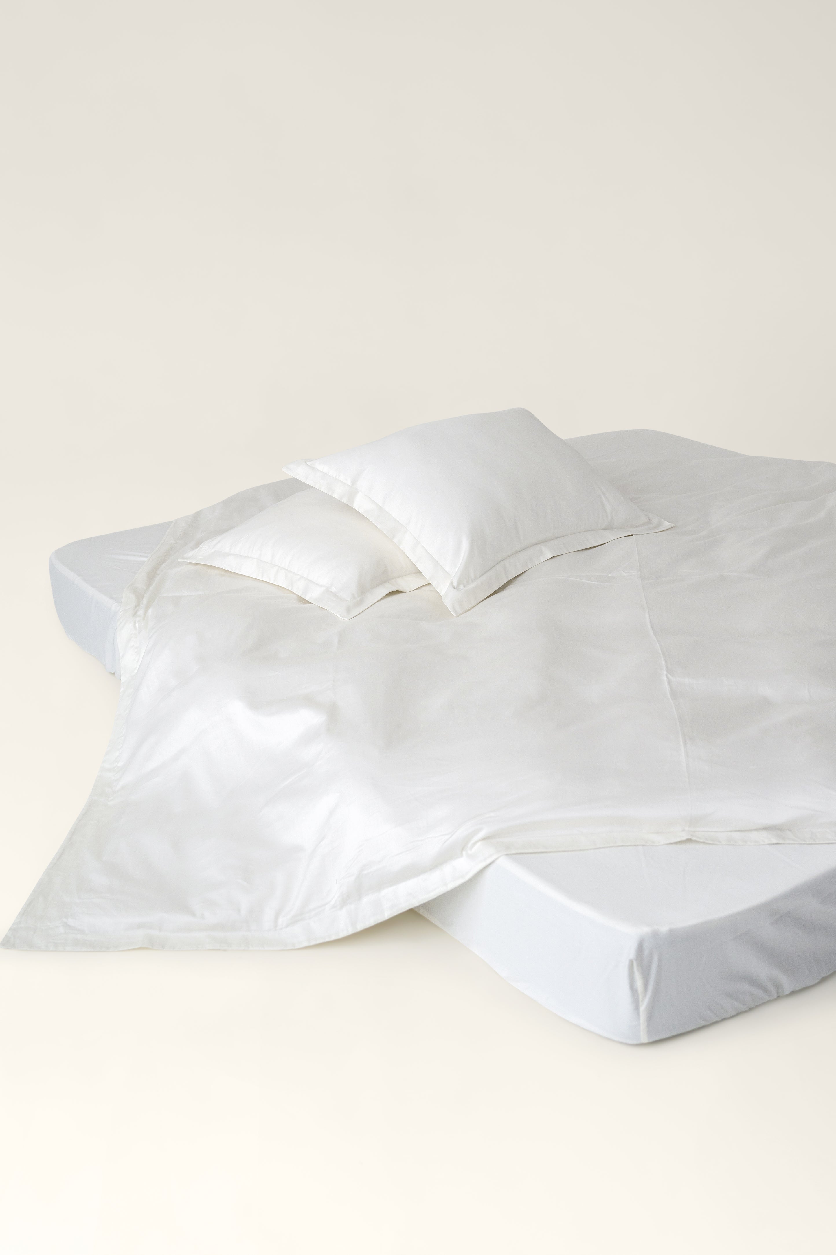 Satin sheet Eden