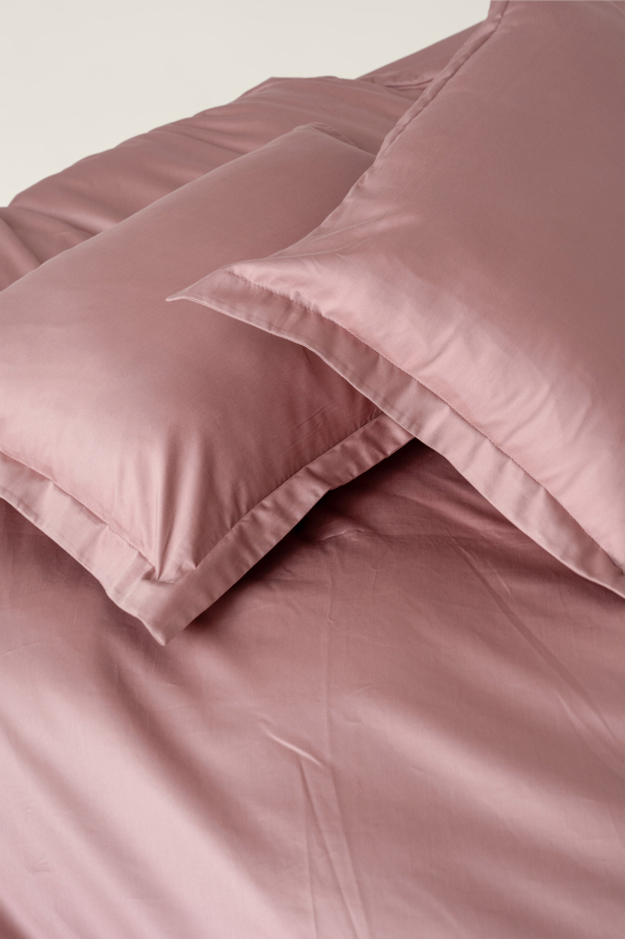 Satin bedding Blush petal