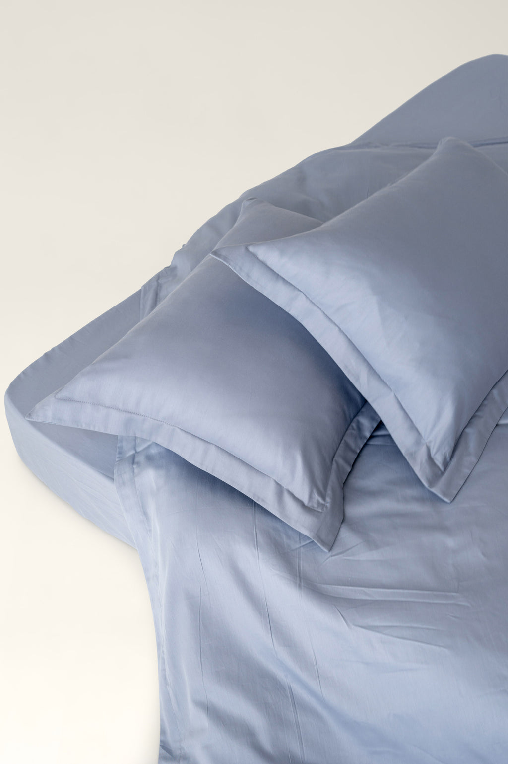 Satin bedding Mist