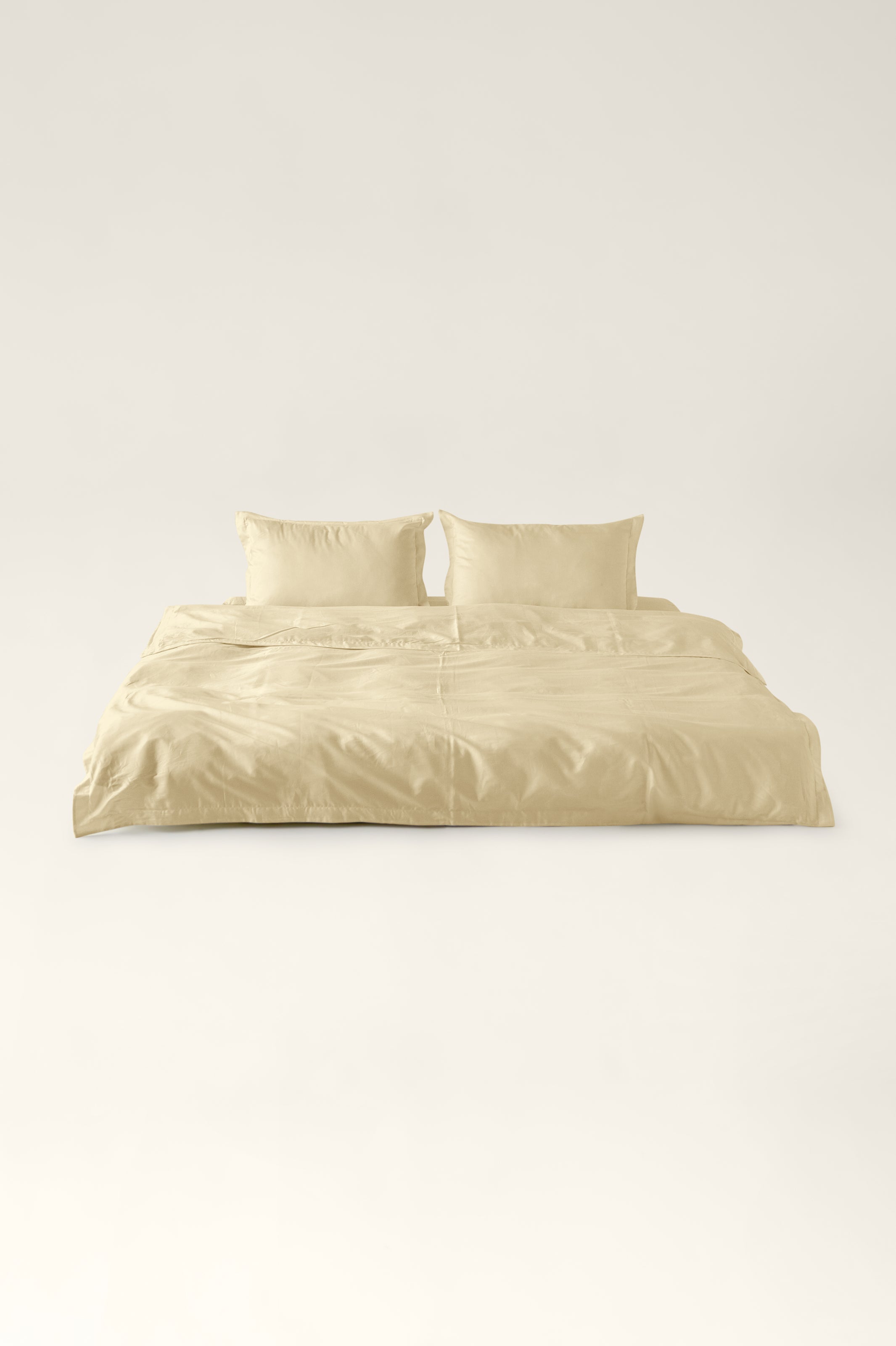 Satin bedding Butter
