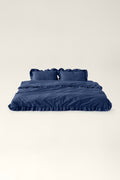 Washed cotton bedding with ruffles Navy